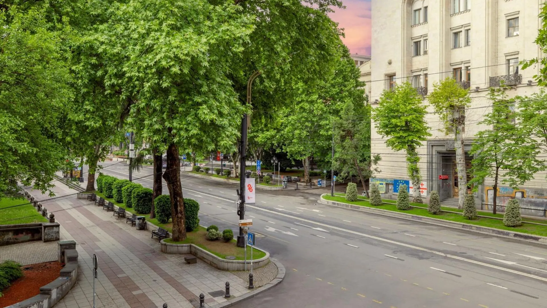 Tbilisi Marriott Hotel 5*,  Georgia